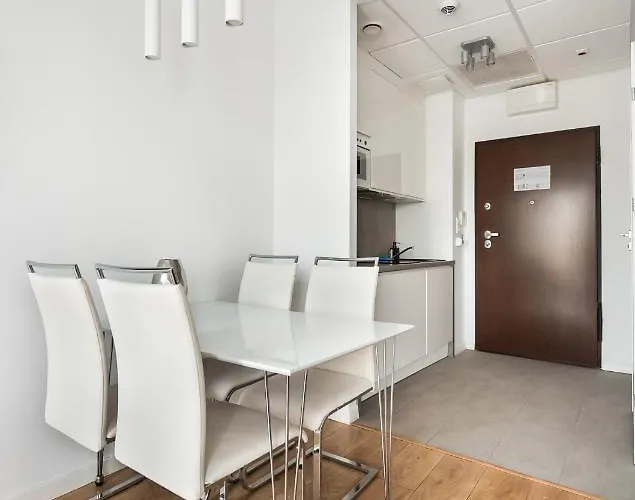 Comfort 629 By Bookinghost Varsó