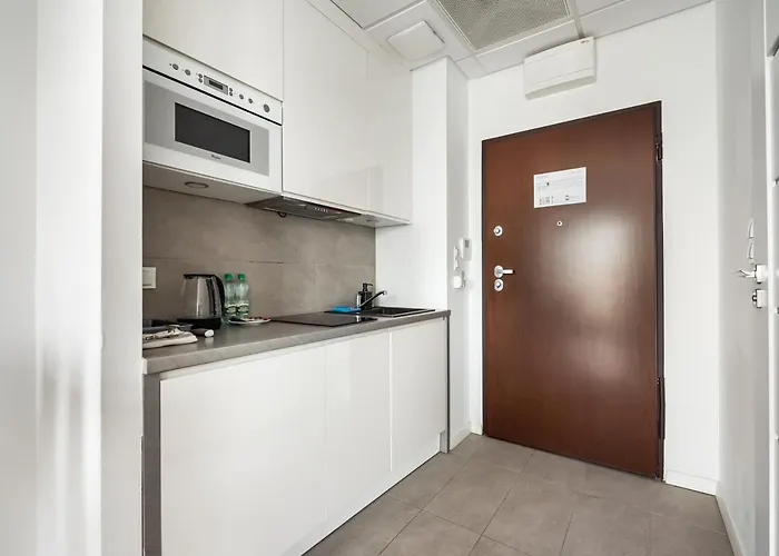 Comfort 629 By Bookinghost *