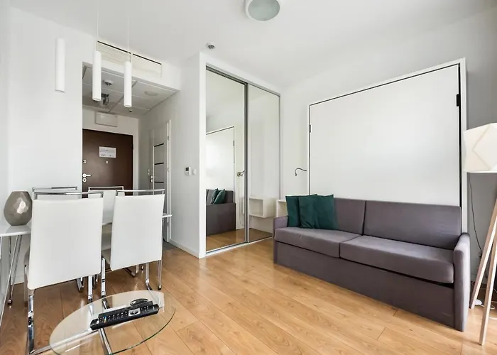 Comfort 629 By Bookinghost * Warszawa