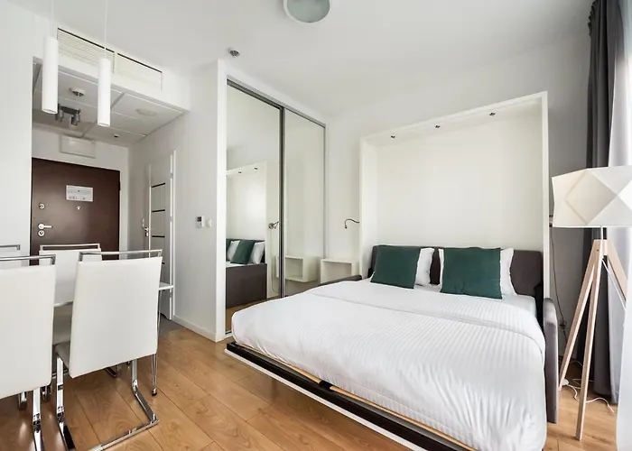 Comfort 629 By Bookinghost * Warszawa